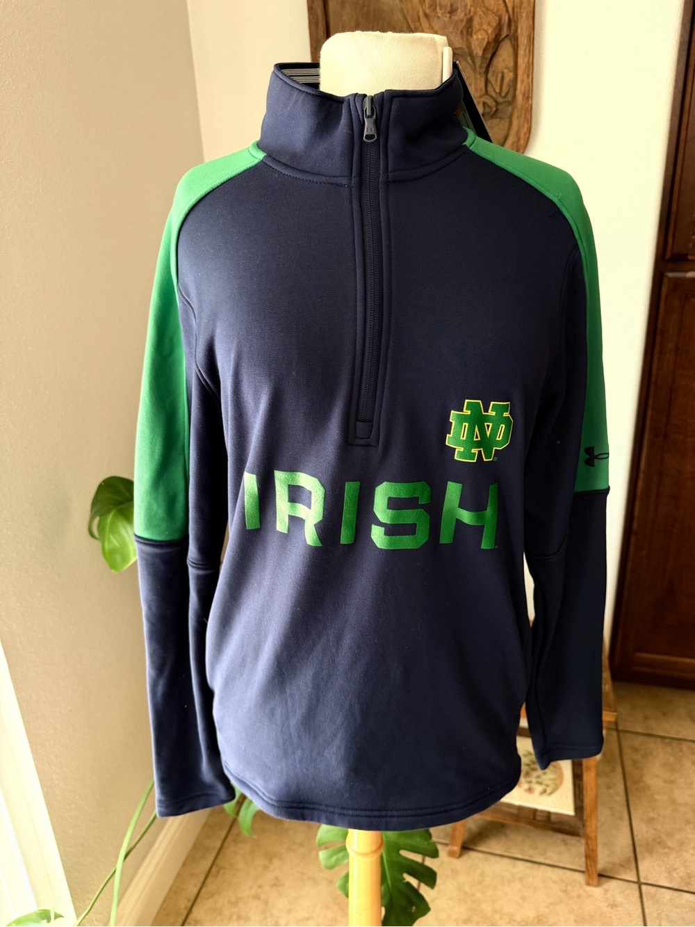 Under Armour Notre Dame Irish Quarter Zip Pullover Small NWT